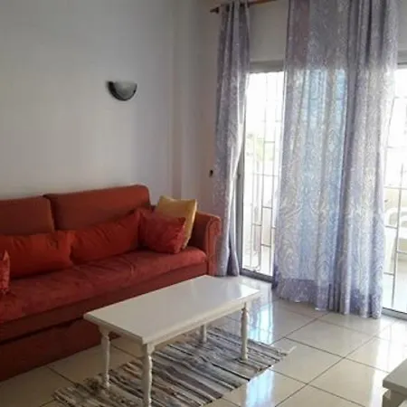 White Apartman *
